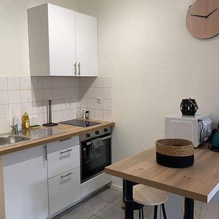 Jolie Studio En Centre Ville Châteauroux Buitenkant foto